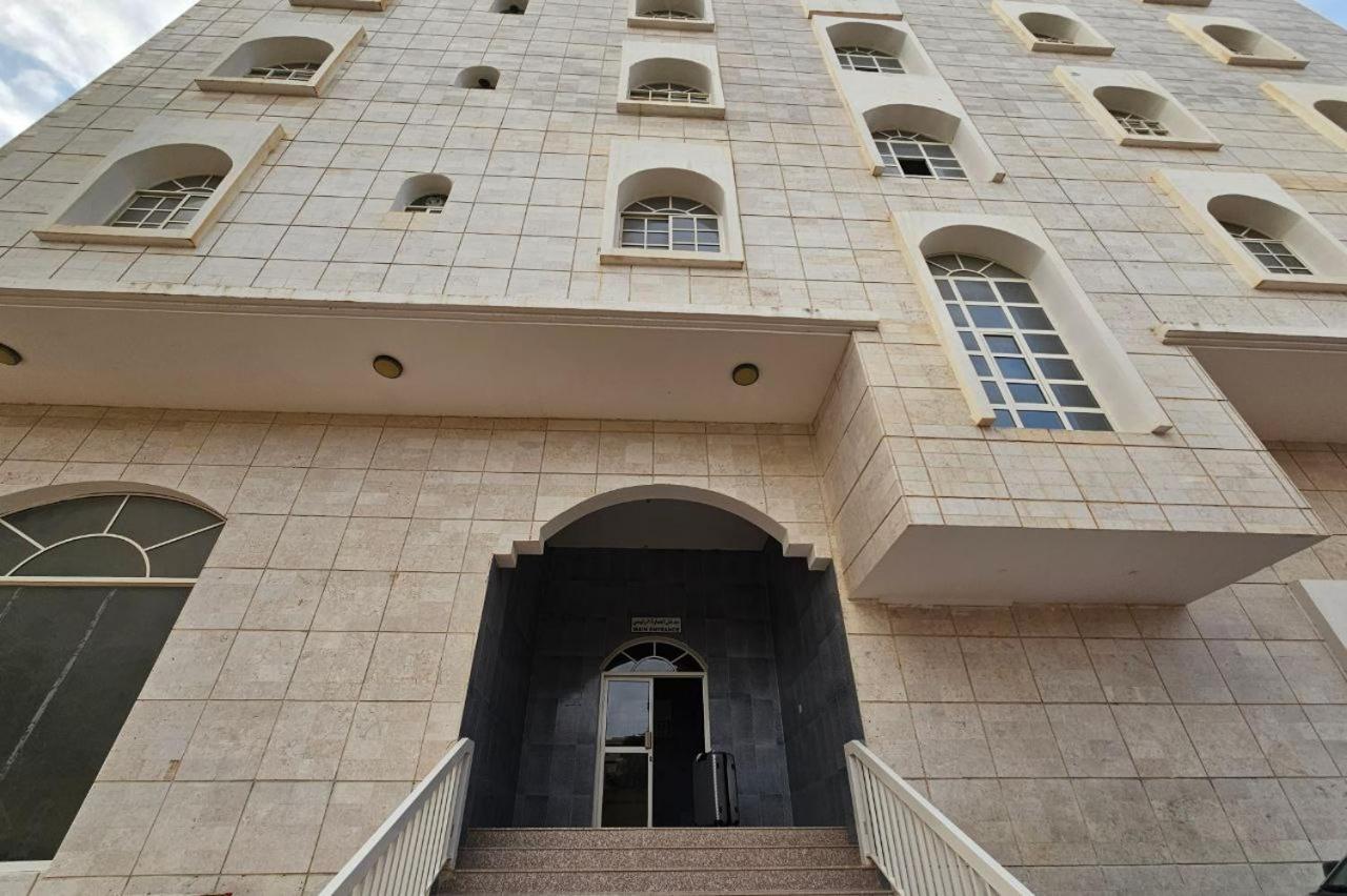 Omar'S Apartment Salalah Exterior photo